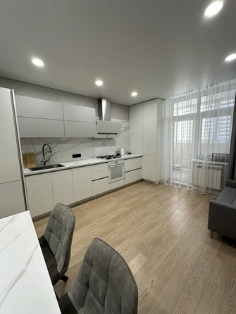
  Продается 2-комн. квартира 70 м². Фото 2.
