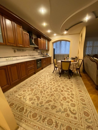 
  Продается 3-комн. квартира 144 м². Фото 2.