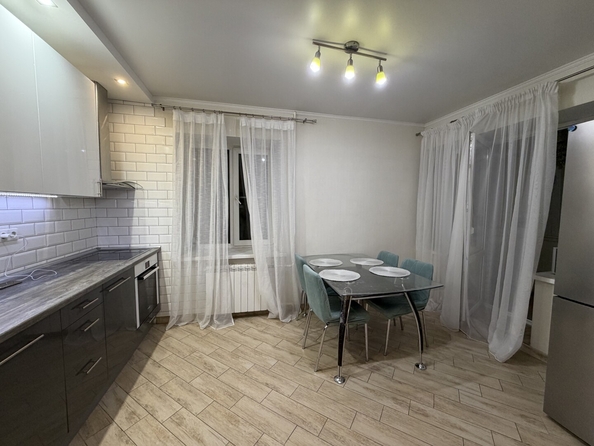 
  Продается 2-комн. квартира 62 м². Фото 3.