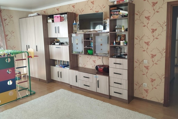
  Продается 3-комн. квартира 106 м². Фото 1.