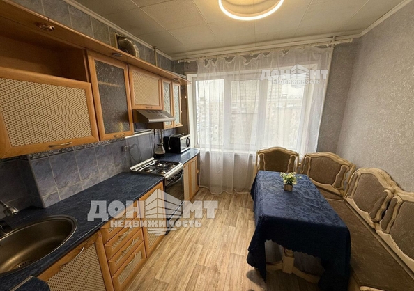 
  Продается 3-комн. квартира 57.3 м². Фото 1.