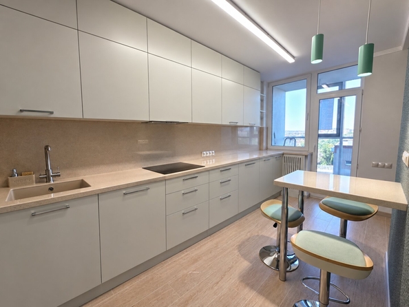 
  Продается 2-комн. квартира 62.7 м². Фото 2.