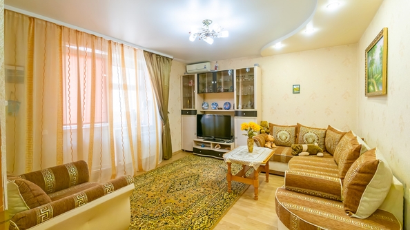 
  Продается 2-комн. квартира 63 м². Фото 1.