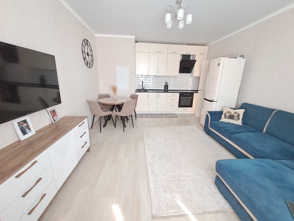 
  Продается 1-комн. квартира 42 м². Фото 1.
