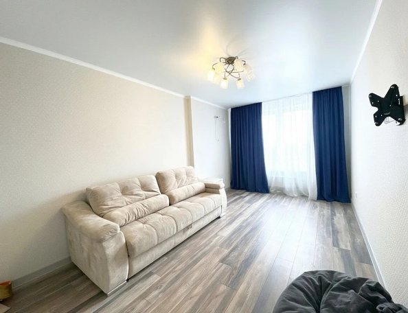 
  Продается 2-комн. квартира 60.7 м². Фото 2.