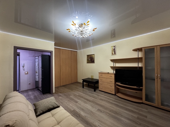 
  Сдается 1-комн. квартира 35 м². Фото 1.