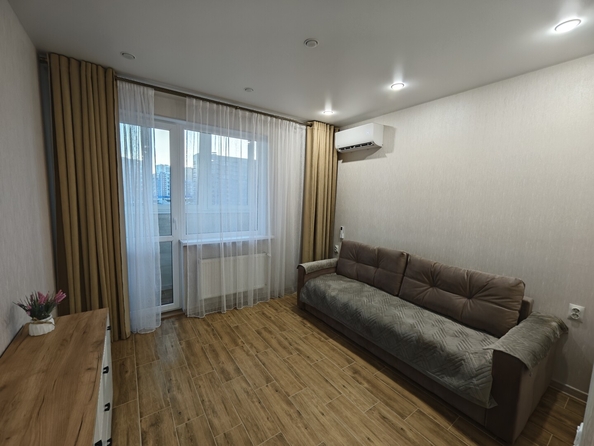 
  Сдается 1-комн. квартира 27 м². Фото 1.