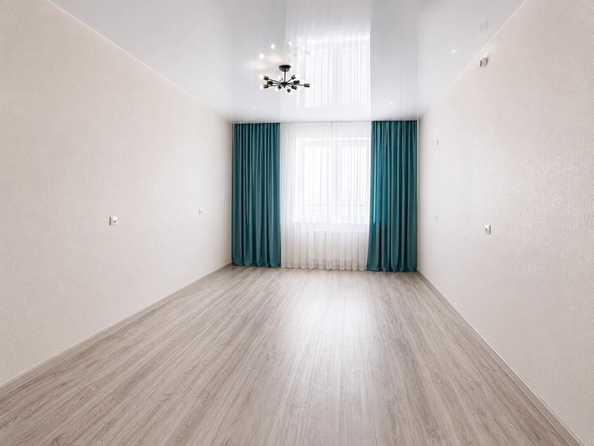 
  Продается 2-комн. квартира 67.7 м². Фото 2.
