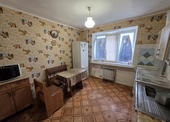 
  Продается 4-комн. квартира 74 м². Фото 1.