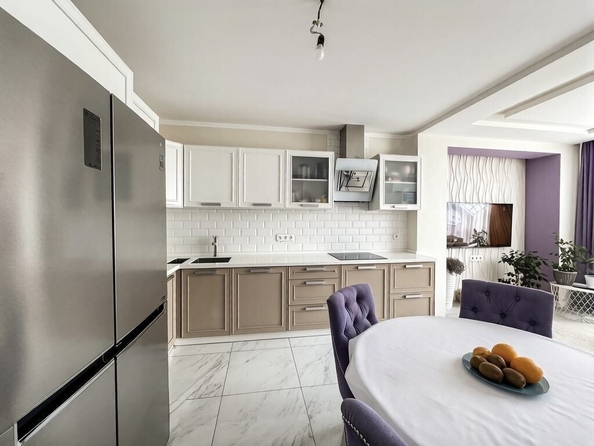 
  Продается 2-комн. квартира 76.4 м². Фото 1.