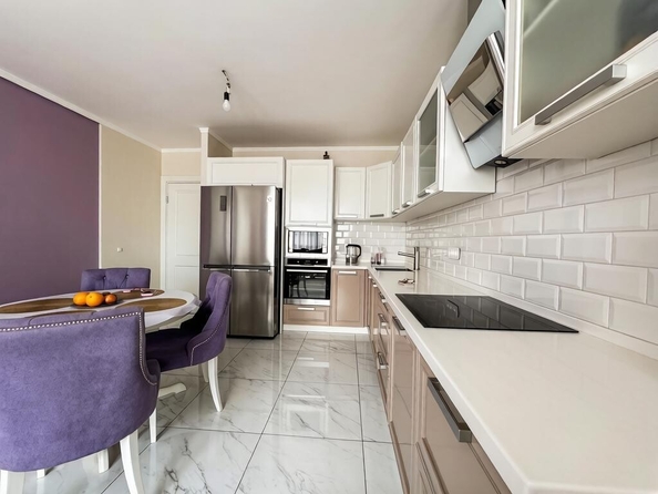 
  Продается 2-комн. квартира 76.4 м². Фото 2.