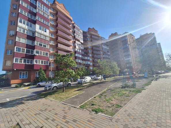 
  Продается 2-комн. квартира 74 м². Фото 2.