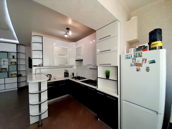 
  Продается 4-комн. квартира 90 м². Фото 1.