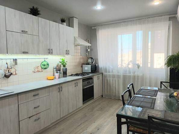 
  Продается 2-комн. квартира 57.6 м². Фото 2.
