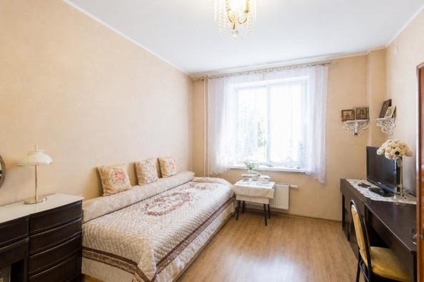 
  Продается 2-комн. квартира 57 м². Фото 2.