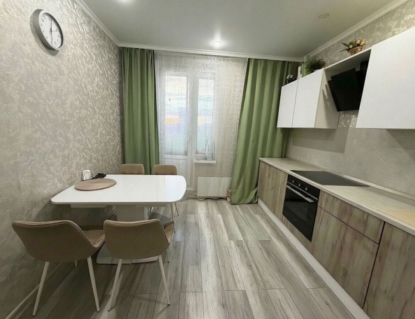 
  Продается 2-комн. квартира 56 м². Фото 2.