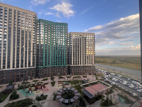 
  Продается 2-комн. квартира 55 м², в ЖК Левобережье, литер 10. Фото 2.