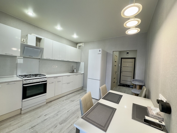 
  Продается 1-комн. квартира 43 м². Фото 2.