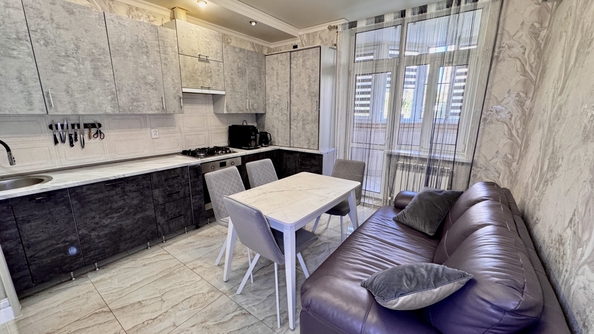 
  Продается 3-комн. квартира 86 м². Фото 1.