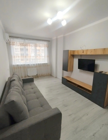 
  Сдается 1-комн. квартира 35 м². Фото 1.