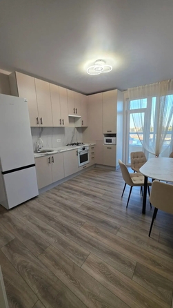 
  Сдается 1-комн. квартира 40 м². Фото 1.