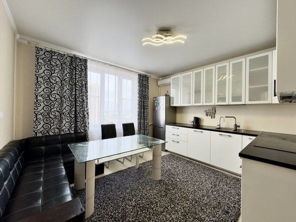 
  Продается 2-комн. квартира 69.5 м². Фото 1.