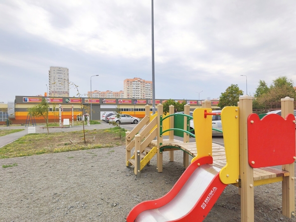 
  Сдается 2-комн. квартира 61.4 м². Фото 24.