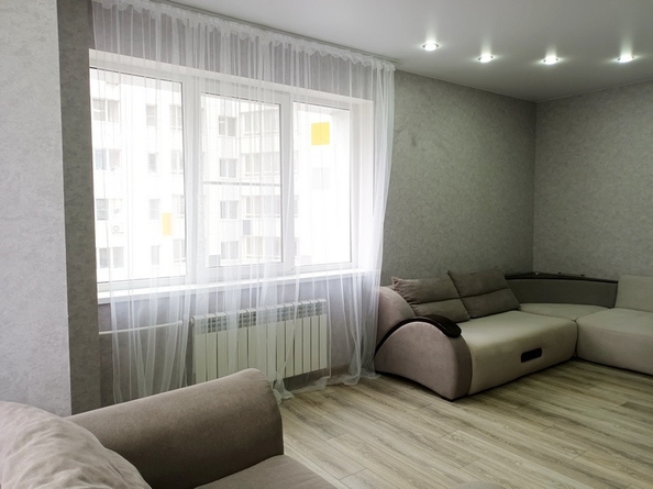 
  Продается 2-комн. квартира 70 м². Фото 1.