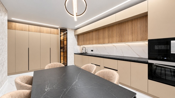 
  Продается 3-комн. квартира 90.67 м². Фото 1.