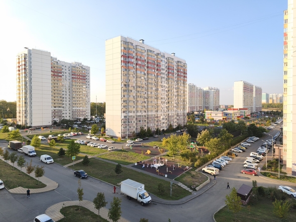 
  Продается 2-комн. квартира 55.8 м². Фото 20.