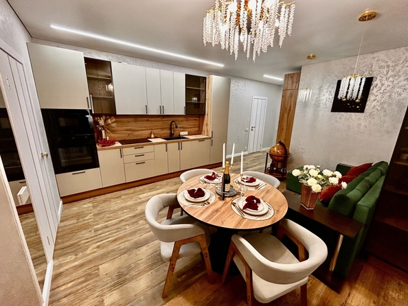 
  Продается 2-комн. квартира 68 м². Фото 1.