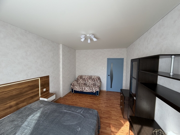 
  Сдается 1-комн. квартира 38 м². Фото 3.