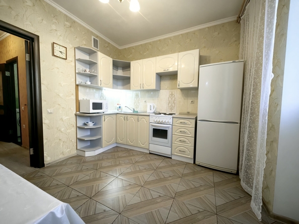 
  Сдается 1-комн. квартира 45 м². Фото 1.