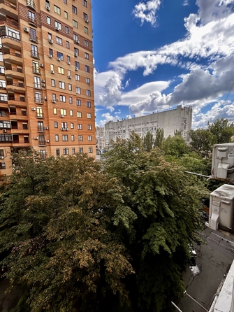 
  Продается 2-комн. квартира 70 м². Фото 41.