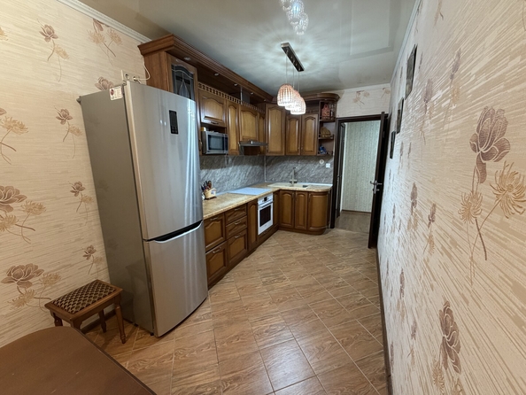 
  Сдается 2-комн. квартира 63 м². Фото 2.