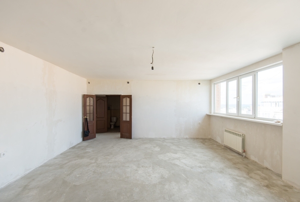 
  Продается 4-комн. квартира 140 м². Фото 10.