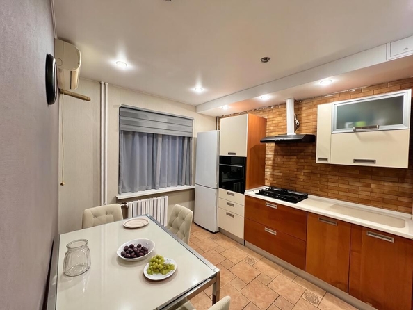 
  Продается 3-комн. квартира 62.9 м². Фото 1.