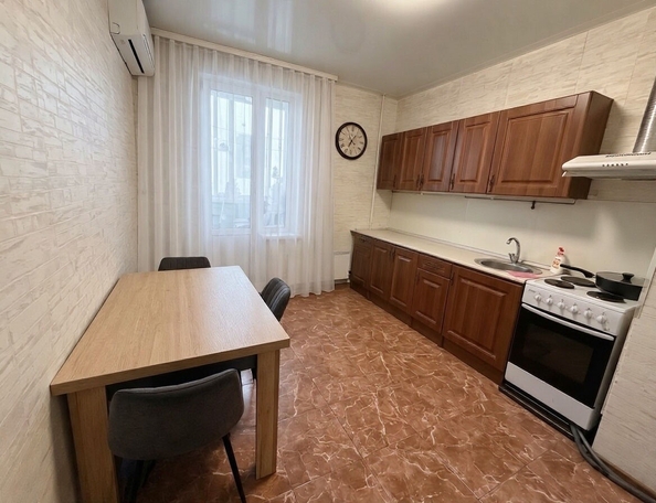 
  Продается 2-комн. квартира 56 м². Фото 1.