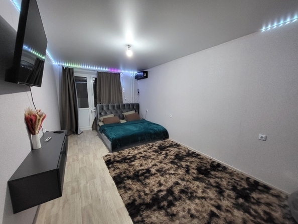 
  Продается 2-комн. квартира 55 м², в ЖК Суворовский, литера 6. Фото 8.