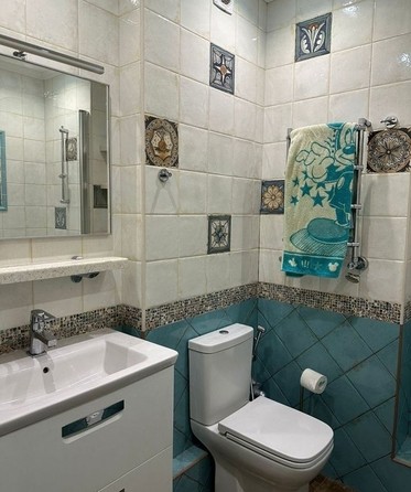 
   Продам 3-комнатную, 128 м², Казахстанский пер, 19Б

. Фото 2.