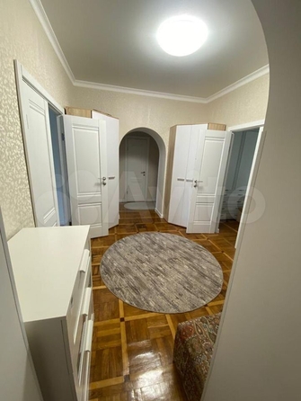 
   Продам 3-комнатную, 82 м², Буденновский пр-кт, 92

. Фото 2.