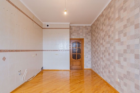 
   Продам 3-комнатную, 130 м², Пушкинская ул, 138

. Фото 15.