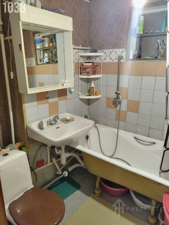 
   Продам 2-комнатную, 41 м², 

. Фото 2.