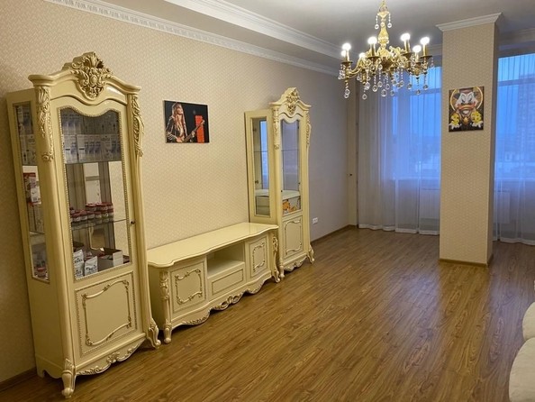 
   Продам 3-комнатную, 123 м², Текучева ул, 139В

. Фото 6.