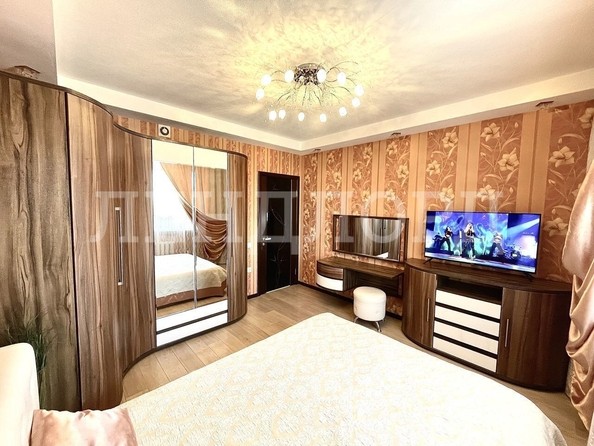 
   Продам 1-комнатную, 52 м², Днепровский пер, 120Д

. Фото 9.