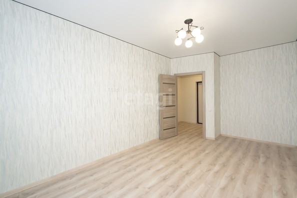 
   Продам 1-комнатную, 40 м², Вагулевского ул, 35-37

. Фото 7.