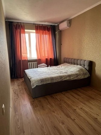 
   Продам 2-комнатную, 72.1 м², Еременко ул, 58/11

. Фото 10.
