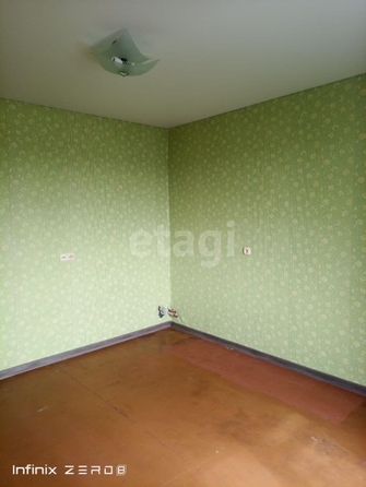 
   Продам 1-комнатную, 32 м², Зеленодольская ул, 10А

. Фото 3.