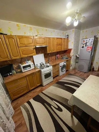 
   Продам 3-комнатную, 87 м², Думенко ул, 11Д

. Фото 7.