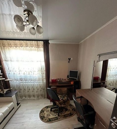 
   Продам 3-комнатную, 62 м², Кирова ул

. Фото 6.